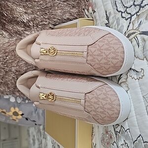 MICHAEL MICHAEL KORS Keaton Zip Up Sneakers 8.5 Ballet Pink